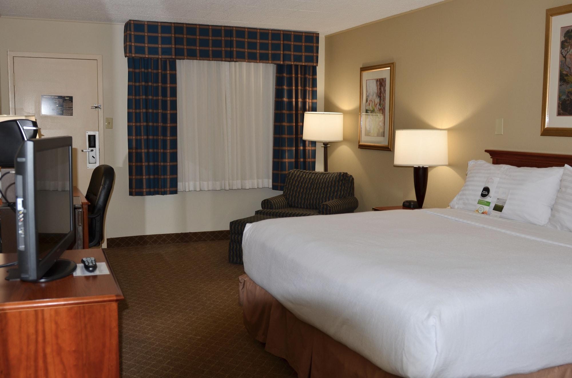 Clarion Inn Frederick Event Center Bagian luar foto