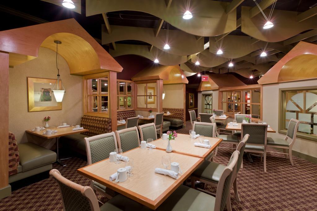 Clarion Inn Frederick Event Center Bagian luar foto