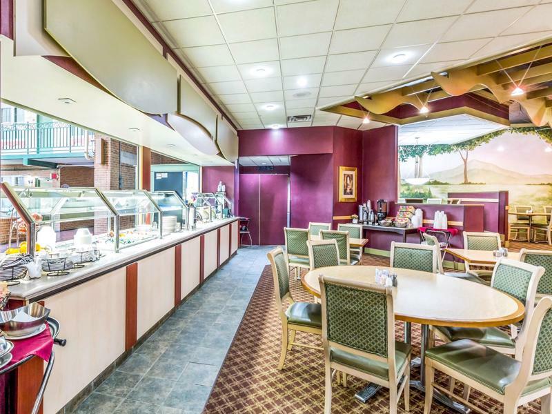 Clarion Inn Frederick Event Center Bagian luar foto