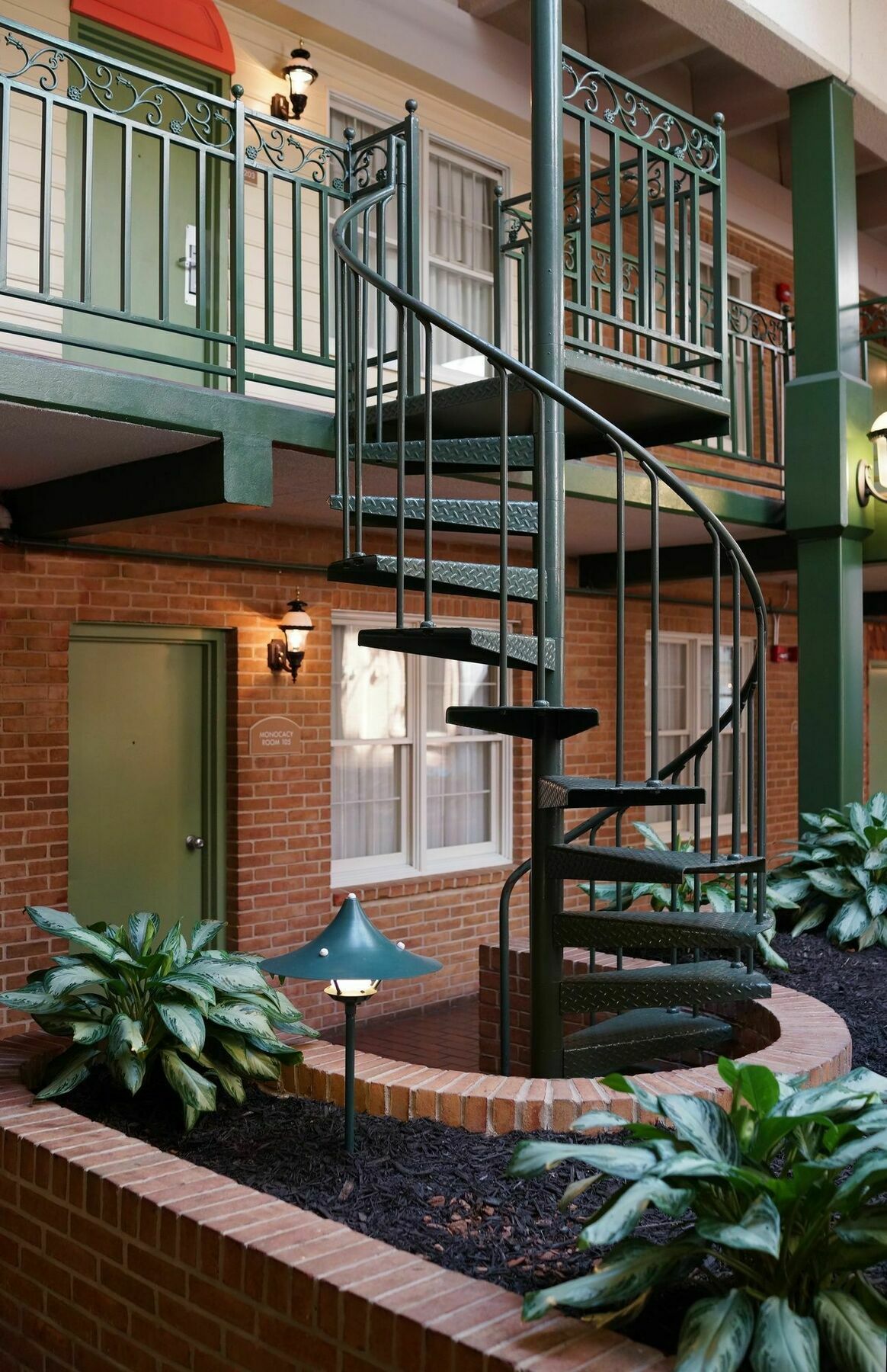 Clarion Inn Frederick Event Center Bagian luar foto