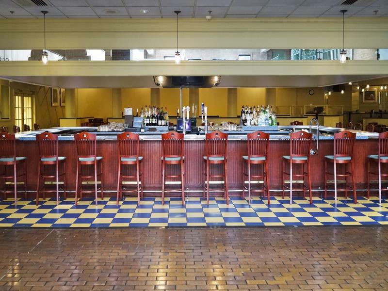 Clarion Inn Frederick Event Center Bagian luar foto